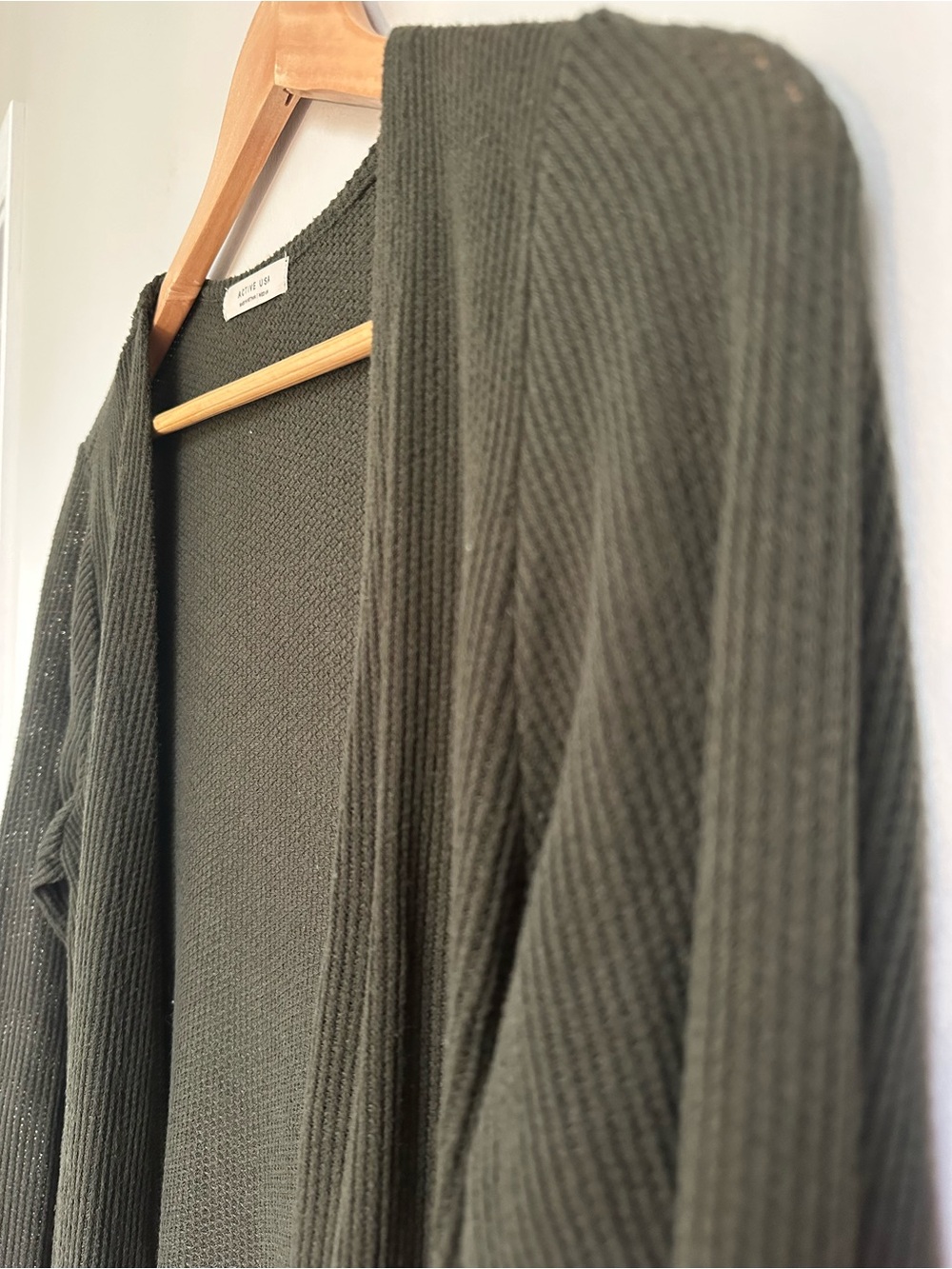 Active‎ USA Ribbed Cardigan Women’s Medium Olive Green Open Front Pockets - Picture 3 of 12